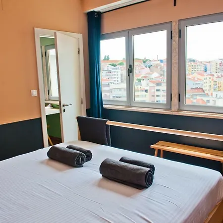 Champagne Vibes In - By Misha's Place 5c Lissabon