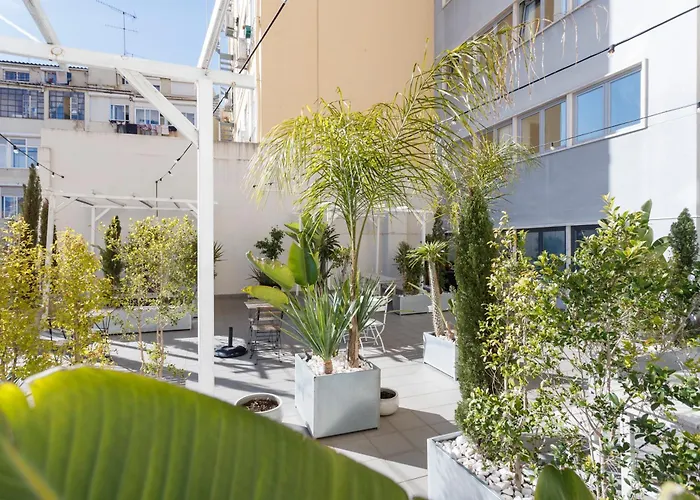 Champagne Vibes In - By Misha's Place 5c شقة *